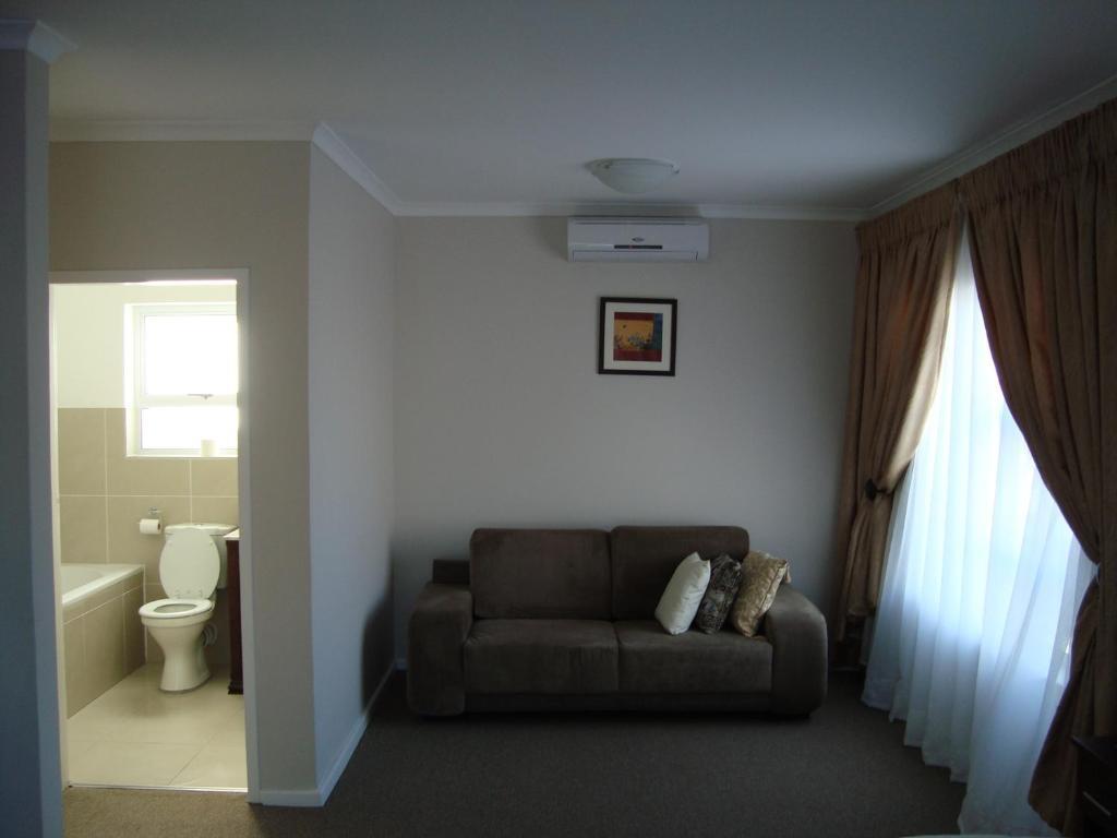 The Dondi Lodge Port Elizabeth Eksteriør bilde